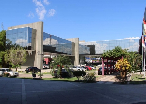 Provas para 100 vagas de estágio no TCE acontecem neste domingo em Manaus