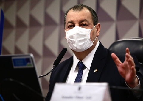 Presidente da CPI da Covid, Omar Aziz reage a declaração de Bolsonaro sobre STF