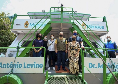 Ministro da Saúde entrega unidades fluviais a comunidades no Amazonas