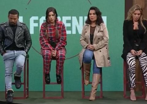 A Fazenda 13: Nego do Borel, Liziane, Solange e Erika formam primeira roça