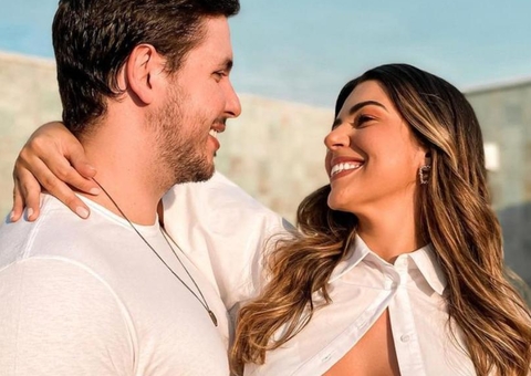 Grávida, Vivian Amorim revela sexo de 1º filho em chá revelação luxuoso em Manaus