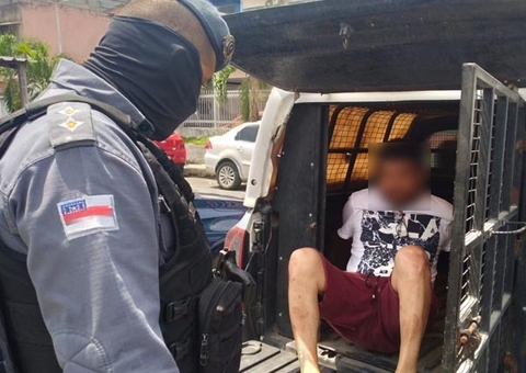 Traficante pula de carro em fuga e comparsas são presos em Manaus