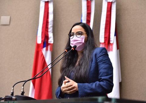 PL prevê multa para quem praticar racismo e homofobia em estádios no Amazonas