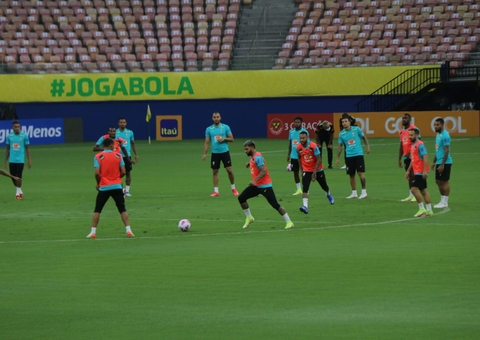 Neymar vai a campo em jogo do Brasil contra Uruguai em Manaus; veja escalação