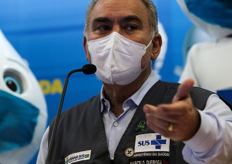 População estará imunizada contra covid até o fim do ano, diz ministro