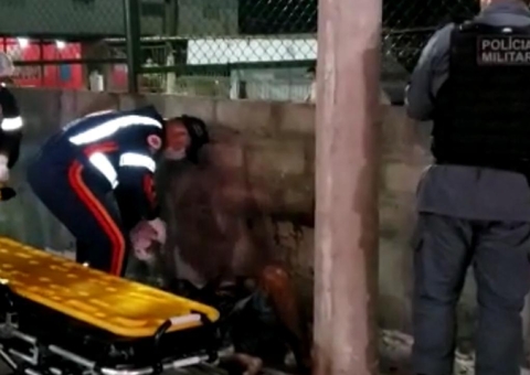 Vídeo: Suspeito de passar a mão em passageira no ônibus 640 é espancado em Manaus