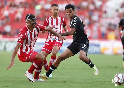 Série B: Vasco sai na frente, mas cede empate ao Náutico
