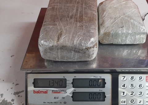 Trio é preso com mais de 1kg de drogas no Amazonas