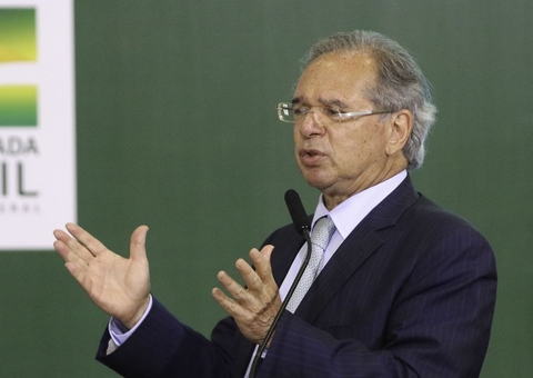 Ministro diz que privatização da Petrobras ampliaria investimentos