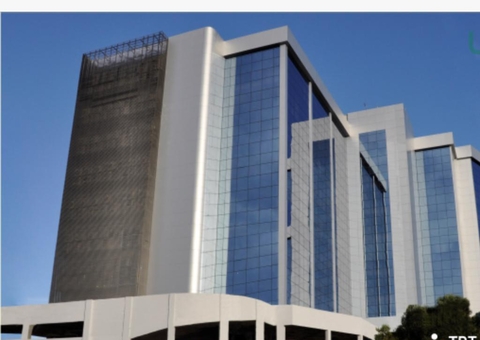 TRT adota atendimento presencial  para quem não tem acesso à Internet em Manaus