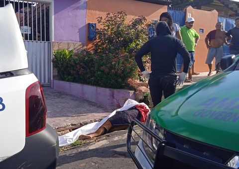 Jovem é executado a tiros e amigo fica baleado em Manaus