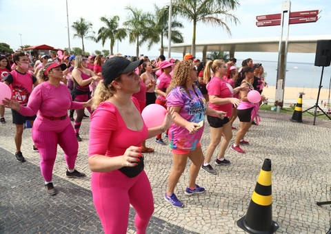 Campanha Outubro Rosa encerra com programação especial na Ponta Negra