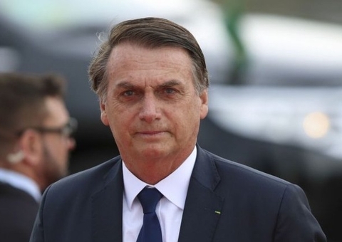 Bolsonaro diz que Moro queria indicação ao STF em troca de comando na PF