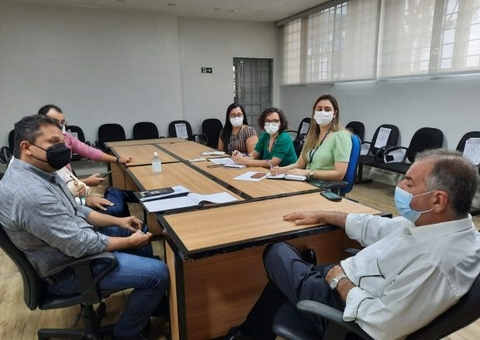 Parte da frota de veículos do Governo do Amazonas vai operar com gás natural até dezembro 