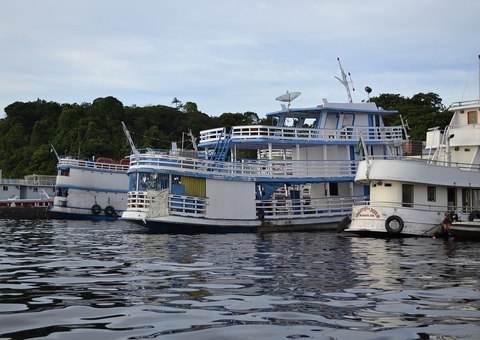Professores da UEA apresentam estudo para otimizar embarcação regional
