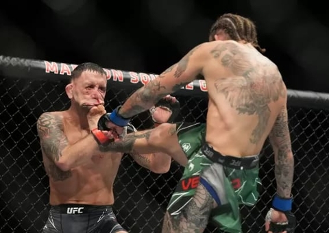 Lutador fica irreconhecível ao levar golpe no rosto durante luta