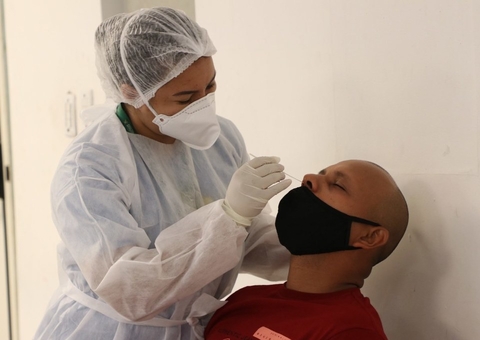 Amazonas não registra novos óbitos por covid; casos são 57