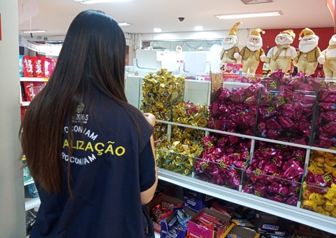 Procon orienta consumidor a não cair em propaganda enganosa na Black Friday em Manaus