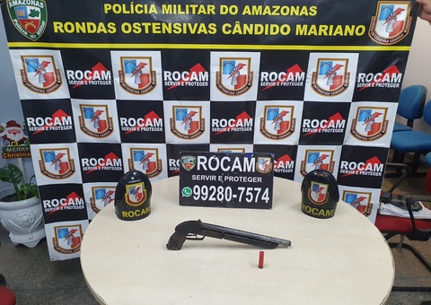 Suspeito é preso com arma após tentar fugir da polícia em Manaus