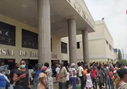 Bispos acusam Igreja Universal de desviar US$ 120 milhões de Angola