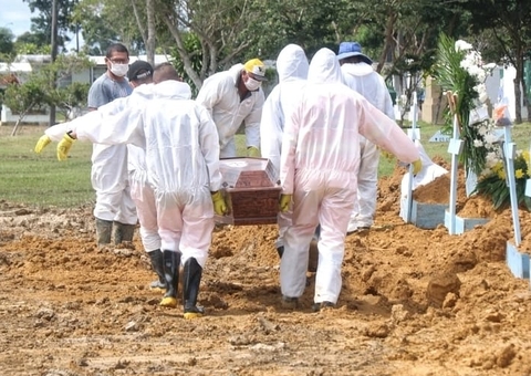 Manaus tem 31 sepultamentos registrados nesta terça-feira