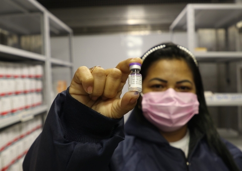 Amazonas recebe 50.310 doses de vacina contra Covid-19 