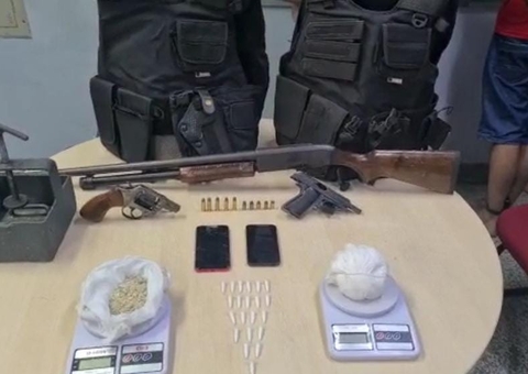 Trio é preso com armas, coletes à prova de balas e drogas em Manaus