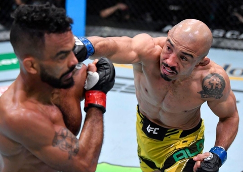 José Aldo derrota Rob Font no UFC e crava terceira vitória seguida: 'Lenda'