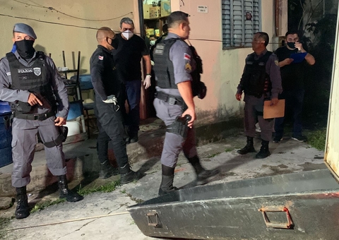 Na casa de amigo, homem é morto a tiros por criminosos em Manaus