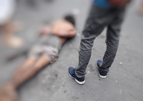 Homem suspeito de tentar estuprar criança é espancado em Manaus