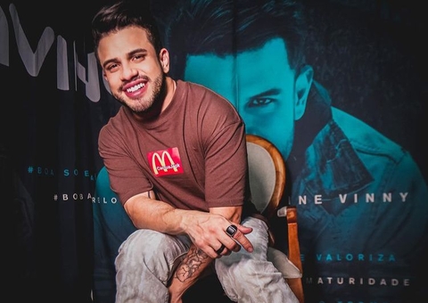 Preso, cantor Ávine Vinny divide cela e aguarda audiência de custódia