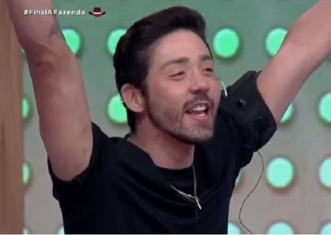 Rico Melquiades vence 'A Fazenda 13' com 77,47% dos votos