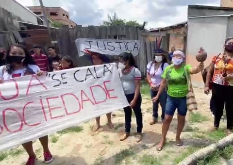 Manifestantes pedem justiça e prisão dos assassinos do jovem Melquisedeque em Manaus