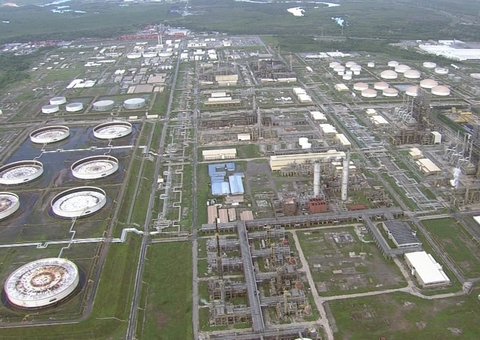 Juíza extingue ação contra Lula e Dilma que questionava refinaria