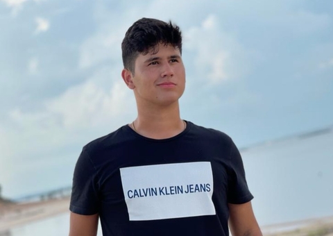 Ex-The Voice Kids, Lorenzo Fortes estreia 2022 com Luau do LF em Manaus
