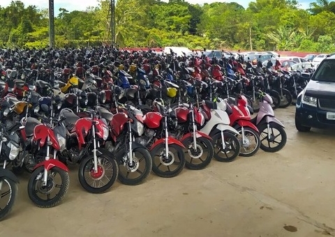 Detran suspende leilão e atendimento após forte temporal em Manaus