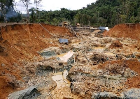 Governo Bolsonaro volta atrás sobre autorização de garimpo na Amazônia