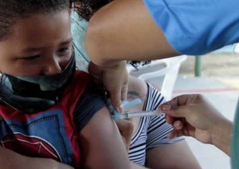 Ministério da Saúde diz que vacinação em crianças deve começar em janeiro
