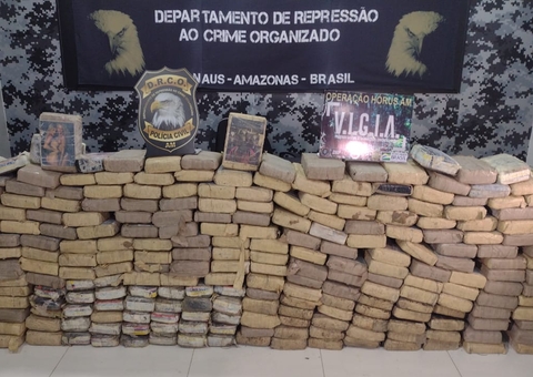 Venezuelano é preso com meia tonelada de drogas dentro de lava jato em Manaus