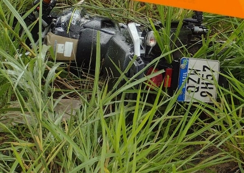 Motociclista morre após cair em córrego em grave acidente no Ano Novo em Manaus