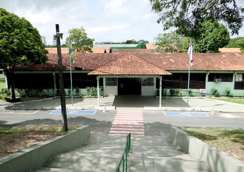 UEA divulga editais para pós-graduação com 130 vagas