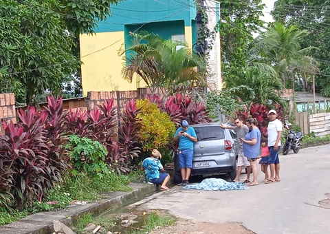 Homem é perseguido e morto a facadas ao sair de casa em Manaus