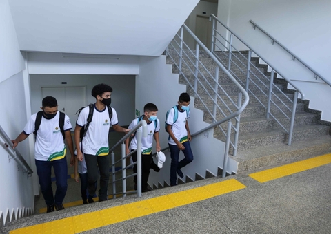 Transferências de alunos da rede estadual começam nesta quarta-feira em Manaus