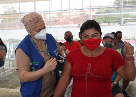 Confira a lista de supermercados que terão postos de vacinação contra a Covid em Manaus