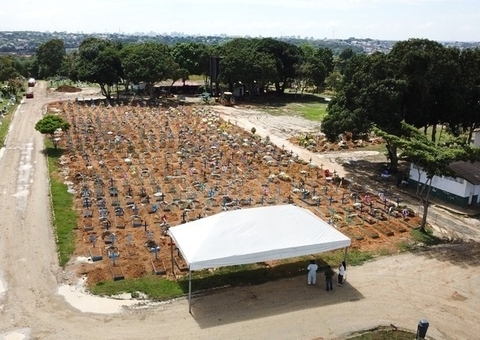 Manaus registra 35 enterros nesta terça