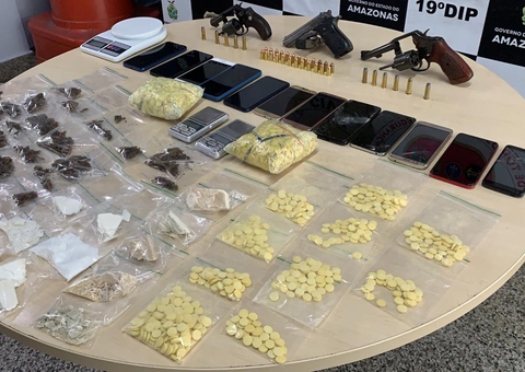 Quatro são presos com armas, drogas e munições em Manaus