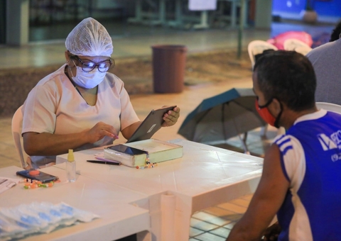 Para combater Ômicron, Amazonas lança edital para contratar profissionais de saúde