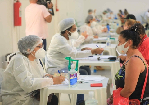 Amazonas registra 4 óbitos e 7.467 novos casos de Covid-19