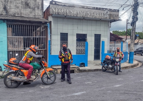 Família e amigos se despedem de mototaxista morto por 'Amarelinho' em Manaus