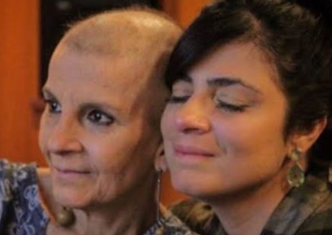 Famosos lamentam morte da cantora gospel Ludmila Ferber 